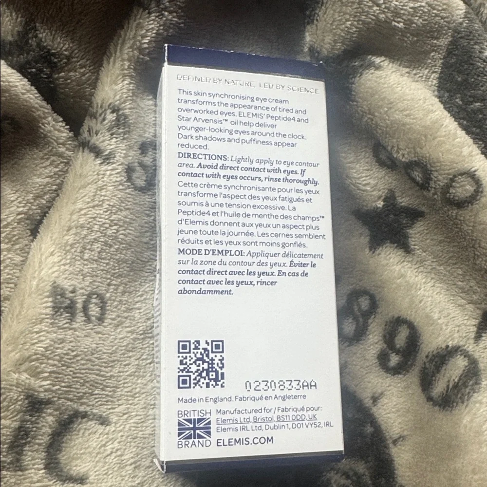ELEMIS Peptide4 Eye Cream - White and Blue Packaging - Picture 3 of 7